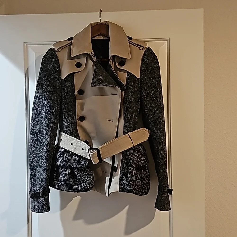 Trench coat - Picture 2 of 12
